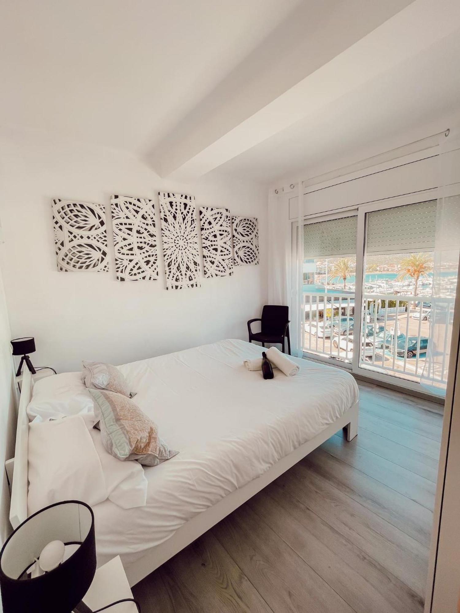 Port De Llanca , La Miranda Apartment ภายนอก รูปภาพ